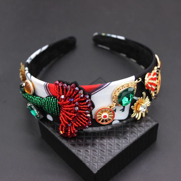 fashion versatile headband baroque fashion headband exquisite five-pointed star beauty head geometry court headband 684, Golden;white
fashion versatile headband baroque fashion headband exquisite five-pointed star beauty head geometry court headband 684, Golden;white