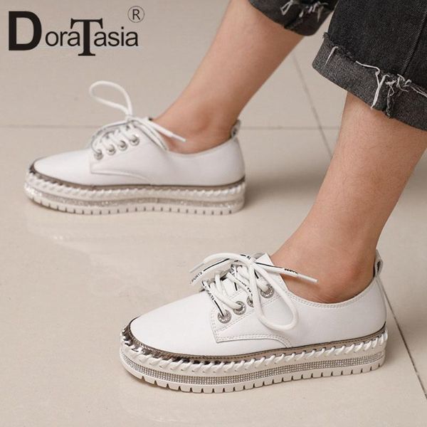 doratasia leisure female solid round toe flats 2020 casual daily sneakers women rhinestone lace up shoes woman, Black
doratasia leisure female solid round toe flats 2020 casual daily sneakers women rhinestone lace up shoes woman, Black