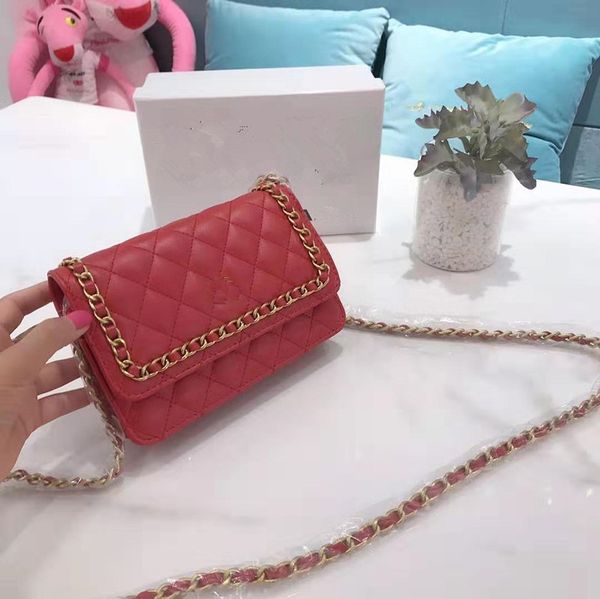 the new female package small sweet wind ling, chain shoulder bag suede inclined shoulder bags bag genuine leather designer handbags tote wom 
the new female package small sweet wind ling, chain shoulder bag suede inclined shoulder bags bag genuine leather designer handbags tote wom