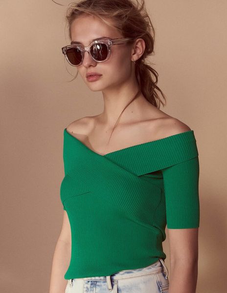 strapless slash collar cross knitwear 2018 spring and summer new fashion lady sweet wild short sweater 2 colors, White;black
strapless slash collar cross knitwear 2018 spring and summer new fashion lady sweet wild short sweater 2 colors, White;black