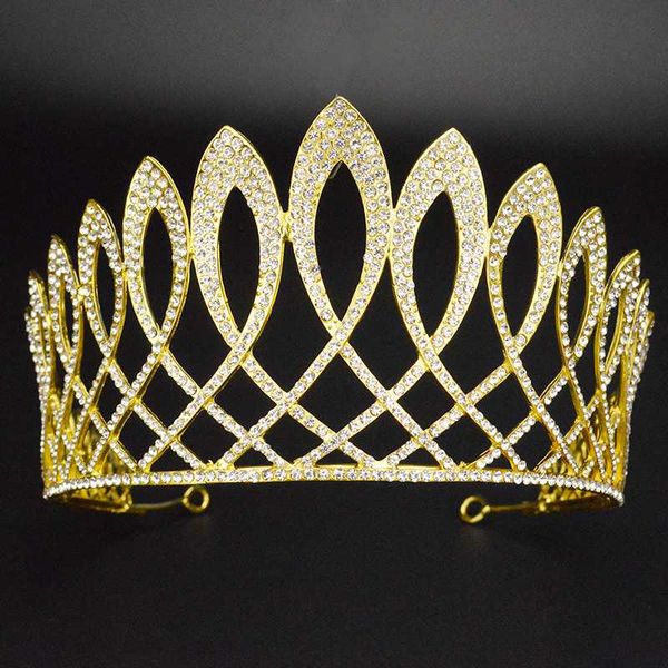 luxury fashion gold color bride crown ladies handmade wedding hair accessories princess banquet rhinestone tiara, Golden;white
luxury fashion gold color bride crown ladies handmade wedding hair accessories princess banquet rhinestone tiara, Golden;white
