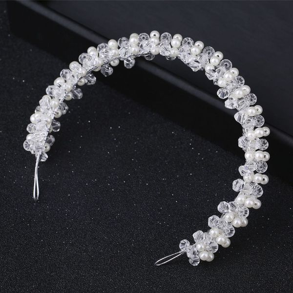 manual pearl crystal torsional bead soft chain hair hoop headwear bride wedding hair a group of, Silver
manual pearl crystal torsional bead soft chain hair hoop headwear bride wedding hair a group of, Silver