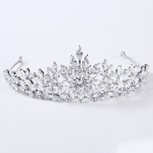 wedding zircon tiaras crowns copper bridal headpiece bride jewelry wedding hair accessories diademas de novia, Golden;white
wedding zircon tiaras crowns copper bridal headpiece bride jewelry wedding hair accessories diademas de novia, Golden;white