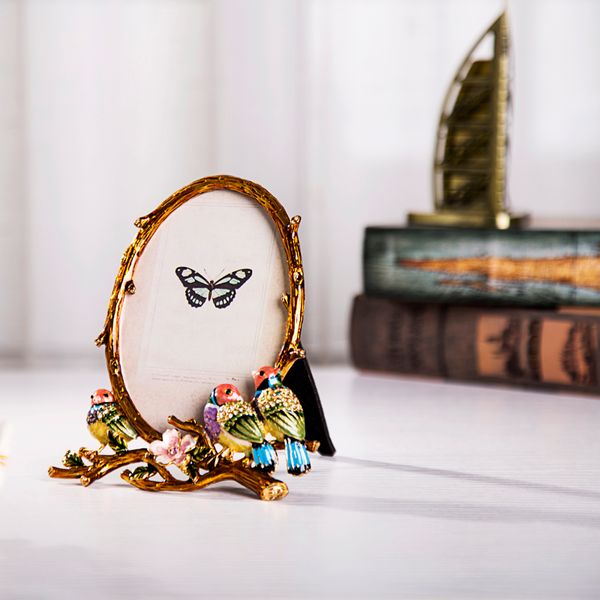 3.5*5 inch european style frames wedding decor creative metal picture frame deskdisplaly metal frame ja-5345e
3.5*5 inch european style frames wedding decor creative metal picture frame deskdisplaly metal frame ja-5345e