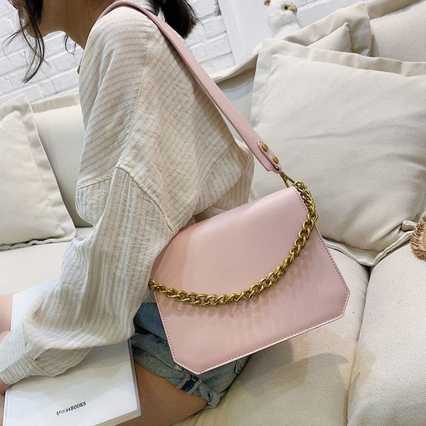 2019 spring new fashion women shoulder bag broadband flap designer handbags clutch bag ladies messenger bags with metal buckle
2019 spring new fashion women shoulder bag broadband flap designer handbags clutch bag ladies messenger bags with metal buckle