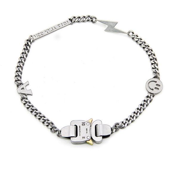19ss alyx necklace bracelet metal chain men women hip hop outdoor alyx street accessories smile necklace, Silver
19ss alyx necklace bracelet metal chain men women hip hop outdoor alyx street accessories smile necklace, Silver