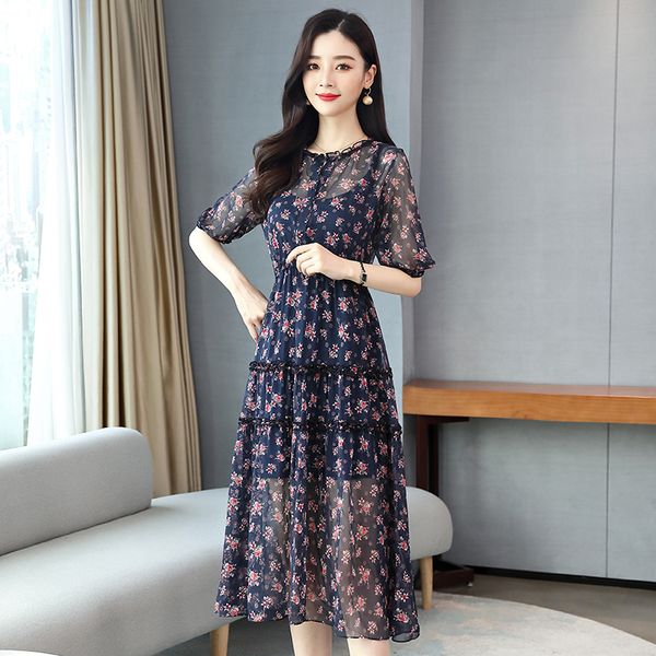 silk dress female 2020 new summer mid-length high-end temperament waist was thin mulberry silk floral skirt, White;black
silk dress female 2020 new summer mid-length high-end temperament waist was thin mulberry silk floral skirt, White;black