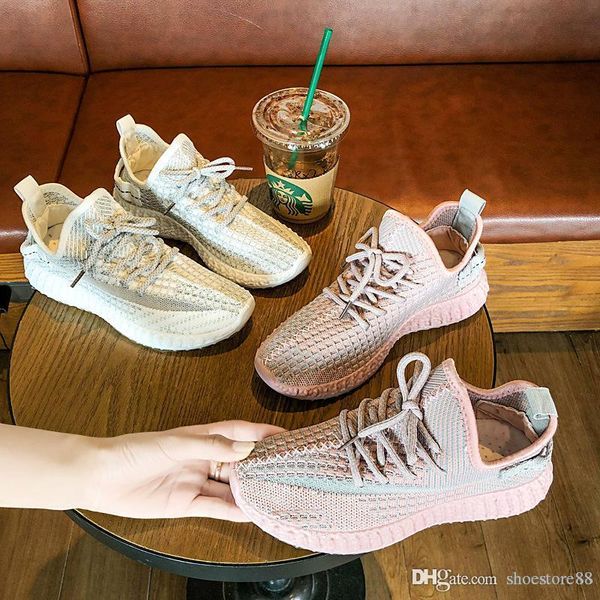 sneakers women breathable net surface korean version of the old shoes summer new wild ins net red coconut shoes size 35-40
sneakers women breathable net surface korean version of the old shoes summer new wild ins net red coconut shoes size 35-40