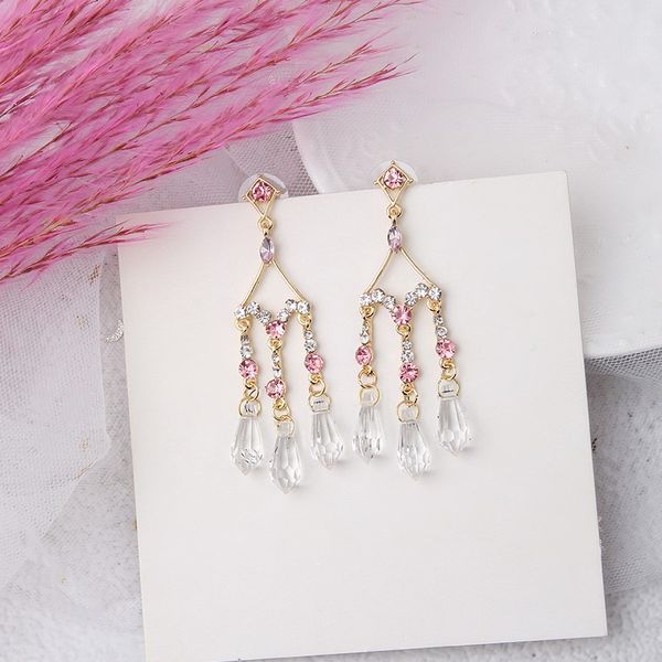 dominated new creative geometric crystal long women drop earrings korean vintage style water drop joker earrings 2019, Silver
dominated new creative geometric crystal long women drop earrings korean vintage style water drop joker earrings 2019, Silver