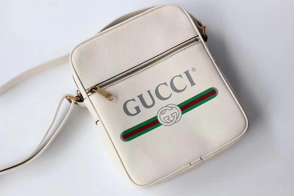 Высокое качество мужчины Crossbody сумки мода горячие продажи дамы письмо натуральна
Высокое качество мужчины Crossbody сумки мода горячие продажи дамы письмо натуральна