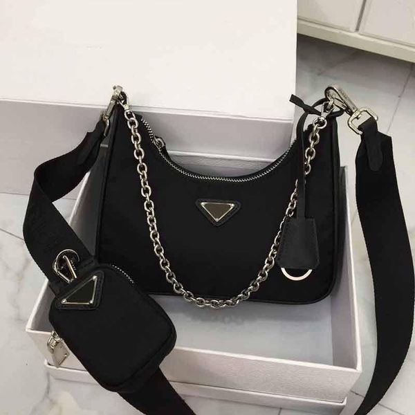 горячие знаменитости интернет crescent пакет дизайнер кроссбоди сумка нейлон молния мать и ребенок пакет wide погоны цепи дизайнерские сумки
горячие знаменитости интернет crescent пакет дизайнер кроссбоди сумка нейлон молния мать и ребенок пакет wide погоны цепи дизайнерские сумки