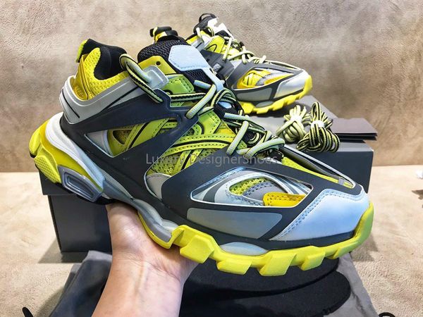 track trainer sneaker 3.0 tess s paris track triple s shoes white and orange man woman luxury shoe casual with original box, Black
track trainer sneaker 3.0 tess s paris track triple s shoes white and orange man woman luxury shoe casual with original box, Black