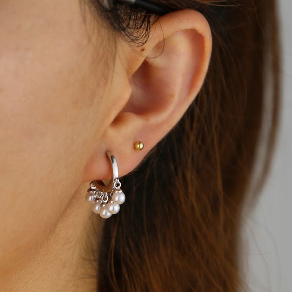 multi pearl paved dangle charm earring mini hoop earring for women wedding pearl jewelry gift, Golden;silver
multi pearl paved dangle charm earring mini hoop earring for women wedding pearl jewelry gift, Golden;silver
