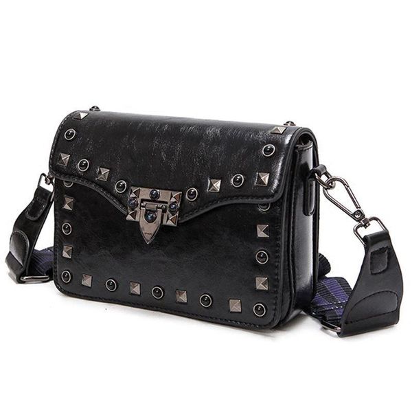 celebrity style messenger bags women brand flap purse borse 2019 shoulder bag rivet crossbody bag designer handbags high quality
celebrity style messenger bags women brand flap purse borse 2019 shoulder bag rivet crossbody bag designer handbags high quality