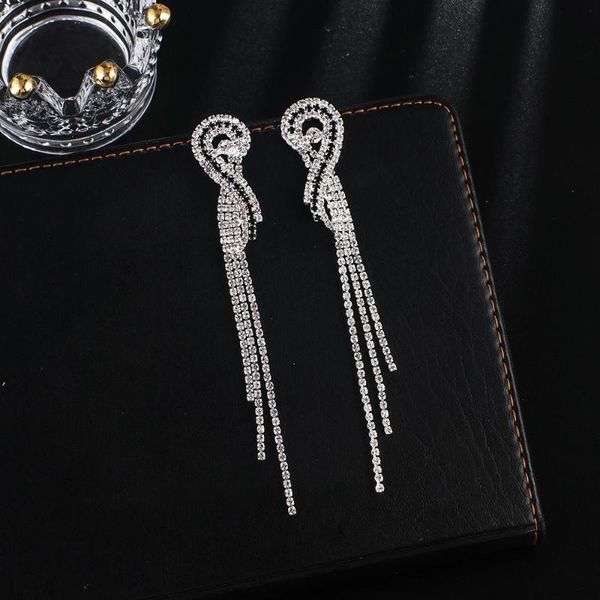 yfjewe crystals long tassel geometric hyperbole drop earrings for women ethnic dangle earrings female party jewelry e663, Silver
yfjewe crystals long tassel geometric hyperbole drop earrings for women ethnic dangle earrings female party jewelry e663, Silver