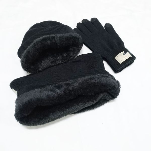 new autumn and winter outdoor warm beanies hat skiing sport windproof cap knited hat scarf gloves three-piece suit
new autumn and winter outdoor warm beanies hat skiing sport windproof cap knited hat scarf gloves three-piece suit
