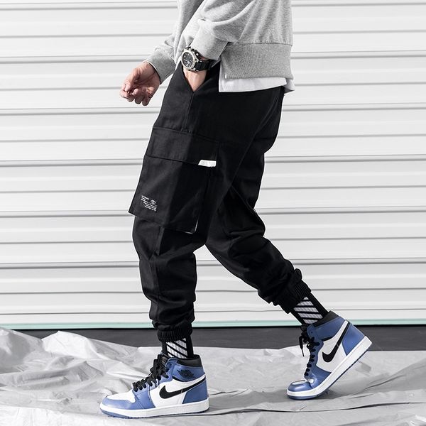 men streetwear cargo pants 2020 man hip hop joggers pants overalls male hip hop track loose black pocket trousers
men streetwear cargo pants 2020 man hip hop joggers pants overalls male hip hop track loose black pocket trousers