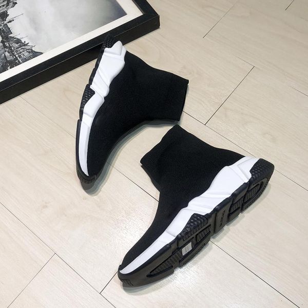 new mens designer shoes paris famous designer sneakers with white texture sole designer sock shoes for womens size 35-45, Black
new mens designer shoes paris famous designer sneakers with white texture sole designer sock shoes for womens size 35-45, Black