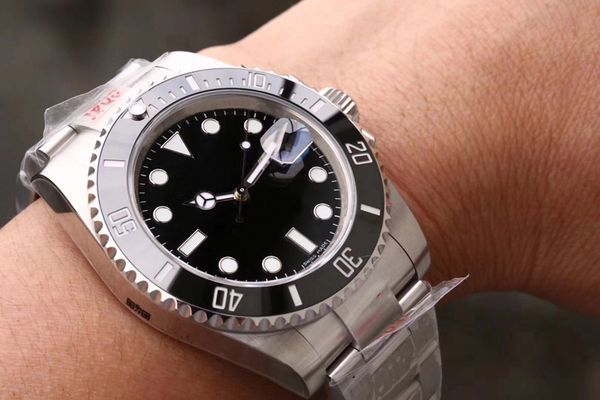 n завод v10 роскошные мужские часы качества керамический ободок 116610 нержавеющая сталь ремешок автоматические механические часы 2836 движе, Slivery;brown
n завод v10 роскошные мужские часы качества керамический ободок 116610 нержавеющая сталь ремешок автоматические механические часы 2836 движе, Slivery;brown