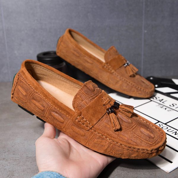 men loafers casual shoes 2019 handmade suede leather mens shoes casual driving slipon man moccasins men big size brown, Black
men loafers casual shoes 2019 handmade suede leather mens shoes casual driving slipon man moccasins men big size brown, Black