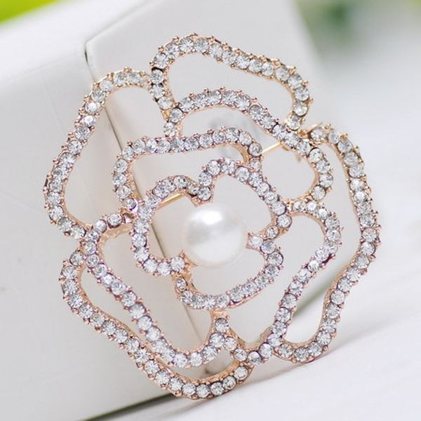 new korea jewelry style rhinestone flower brooch pins for women simulated pearl large brooches, Gray
new korea jewelry style rhinestone flower brooch pins for women simulated pearl large brooches, Gray
