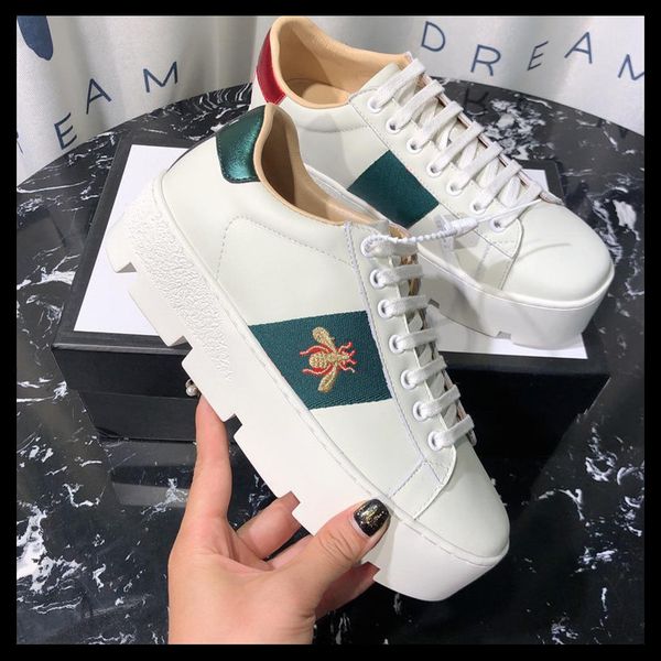 gucci 2019 женская обувь на плоской подошве римские сандалии дизайнер горячая распродажа кожаные сандалии полые сандалии дышащие летние рос, Black
gucci 2019 женская обувь на плоской подошве римские сандалии дизайнер горячая распродажа кожаные сандалии полые сандалии дышащие летние рос, Black