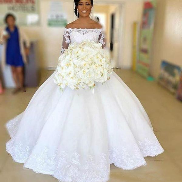 saudi arabic 3/4 long sleeves lace ball gown wedding dresses 2019 with appliques sweep train dubai tulle wedding bridal gowns, White
saudi arabic 3/4 long sleeves lace ball gown wedding dresses 2019 with appliques sweep train dubai tulle wedding bridal gowns, White