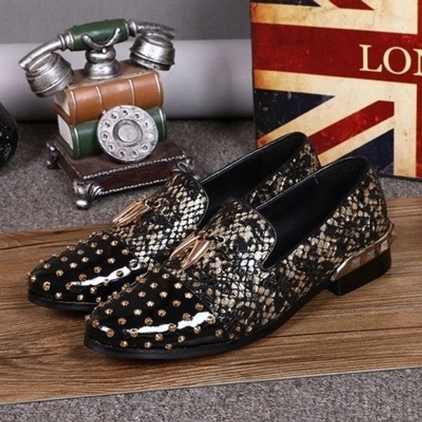spring gold rivets wedding shoes round toe breathable bright surface increased office oxford shoes, Black
spring gold rivets wedding shoes round toe breathable bright surface increased office oxford shoes, Black