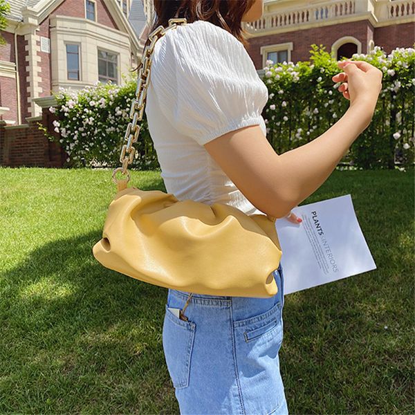 original design fairy bag 2020 new fashion chain shoulder messenger bag casual
original design fairy bag 2020 new fashion chain shoulder messenger bag casual