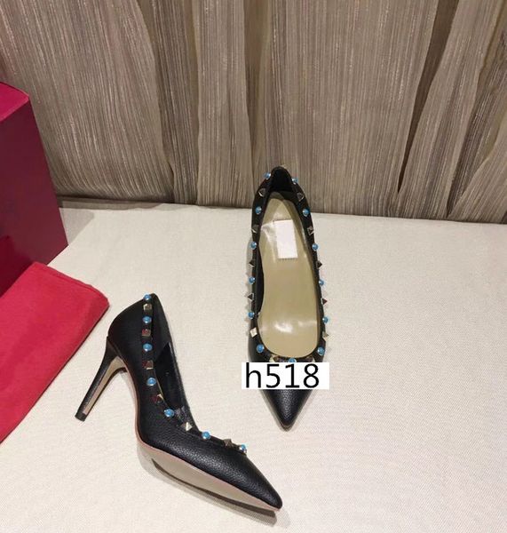 luxury black patent leather women pointed toe pumps fashion rivet stiletto heels high heels wedding dress shoes 8.5cm wholesale
luxury black patent leather women pointed toe pumps fashion rivet stiletto heels high heels wedding dress shoes 8.5cm wholesale