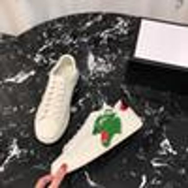 2020 new design casual shoes women men mens daily lifestyle skateboarding shoe luxury trendy platform walking trainers black gli
2020 new design casual shoes women men mens daily lifestyle skateboarding shoe luxury trendy platform walking trainers black gli