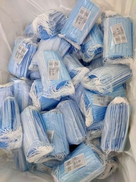 mascarillas desechables маски маски mascherine 3 слойная анти-пыль лицо маски одноразовые маска защиты маска schutzmaske
mascarillas desechables маски маски mascherine 3 слойная анти-пыль лицо маски одноразовые маска защиты маска schutzmaske