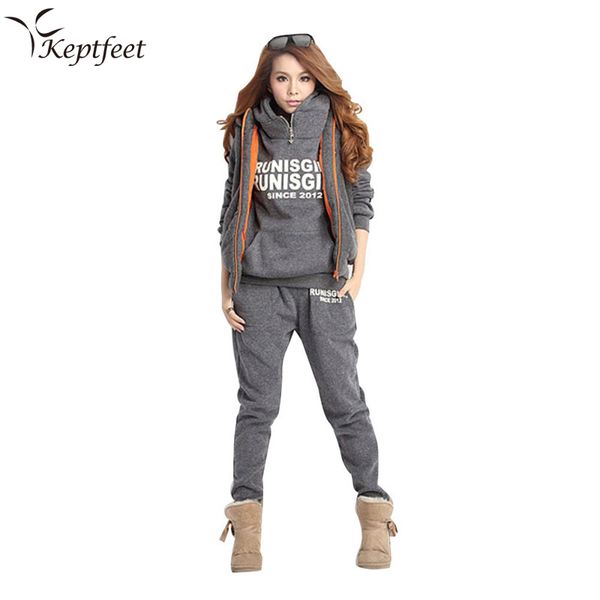 women's tracksuits sport suits jacket sweatshirt and pants 3pcs set women gym fitness cappa jogging suits ladies clothing 2020, Black;blue
women's tracksuits sport suits jacket sweatshirt and pants 3pcs set women gym fitness cappa jogging suits ladies clothing 2020, Black;blue