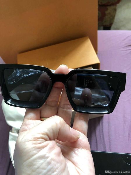 2019 luxury millionaire m96006wn sunglasses full frame vintage designer sunglasses for men shiny gold logo sell gold plated l96006, White;black
2019 luxury millionaire m96006wn sunglasses full frame vintage designer sunglasses for men shiny gold logo sell gold plated l96006, White;black