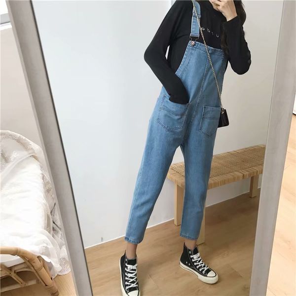 manufacturers wholesale new korean version of the fall fashion temperament web celebrity jeans pantaloons loose thin straight tube nine minu, Black;white
manufacturers wholesale new korean version of the fall fashion temperament web celebrity jeans pantaloons loose thin straight tube nine minu, Black;white