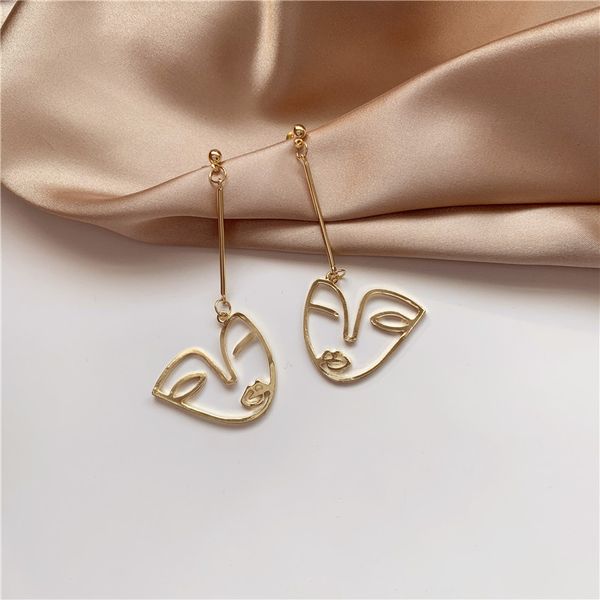 fashion contracted the drape hollow out face shape earrings line portrait art stud earrings jewelry accessories, Golden;silver
fashion contracted the drape hollow out face shape earrings line portrait art stud earrings jewelry accessories, Golden;silver