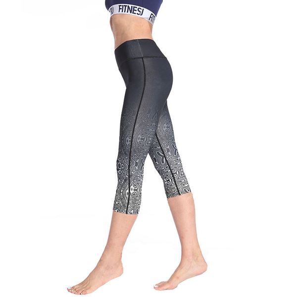 lip printed yoga leggings slim middle and low waist sport fitness pants elastic tights for jogging running workout gym women, White;red
lip printed yoga leggings slim middle and low waist sport fitness pants elastic tights for jogging running workout gym women, White;red