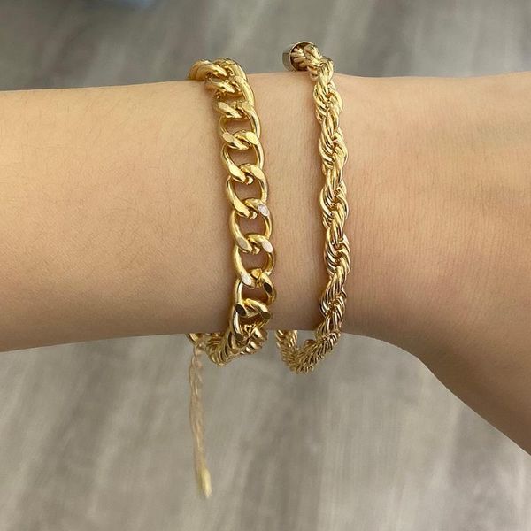 charm bracelets of-lilu 2pcs/lot curb cuban chunky thick twisted men punk hip hop gold color bangles for women 2021 jewelry, Golden;silver
charm bracelets of-lilu 2pcs/lot curb cuban chunky thick twisted men punk hip hop gold color bangles for women 2021 jewelry, Golden;silver
