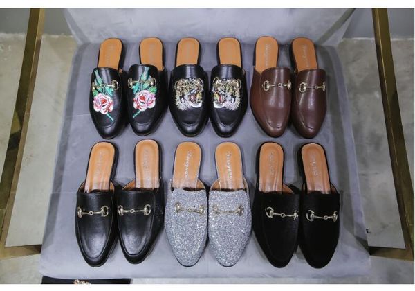 european and american designer ladies slippers 2019 new fashion metal embroidery women shoes genuine leather flat shoes slippers, Black
european and american designer ladies slippers 2019 new fashion metal embroidery women shoes genuine leather flat shoes slippers, Black