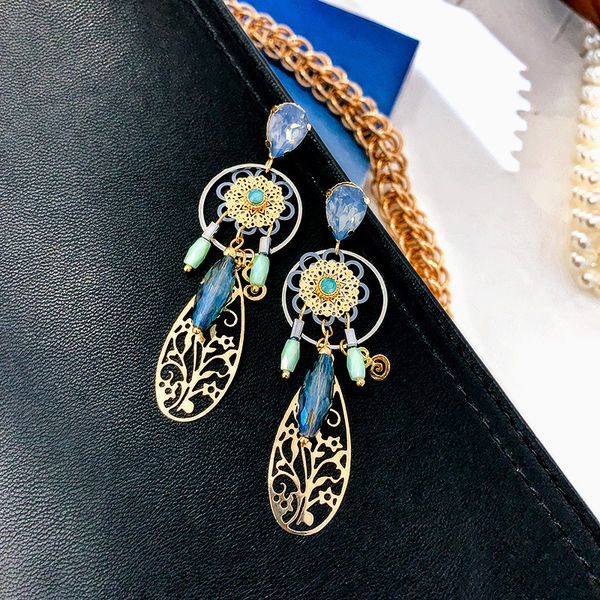 ustar vintage blue crystal long drop earring for women hollow water drop dangle earring statement fashion party jewelry gifts, Silver
ustar vintage blue crystal long drop earring for women hollow water drop dangle earring statement fashion party jewelry gifts, Silver