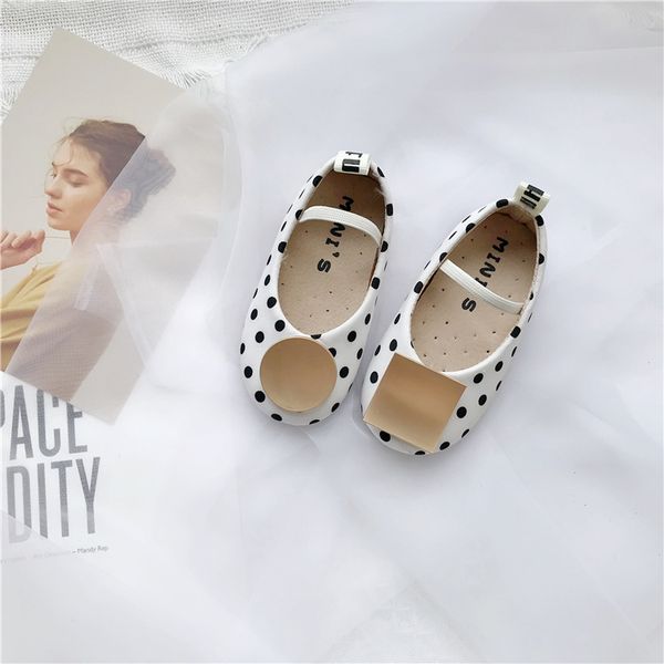kids designer shoes child polka dot shoes 2019 girls wild metal buckle single shoes girls fashion casual sneakers high quality, Black;red
kids designer shoes child polka dot shoes 2019 girls wild metal buckle single shoes girls fashion casual sneakers high quality, Black;red