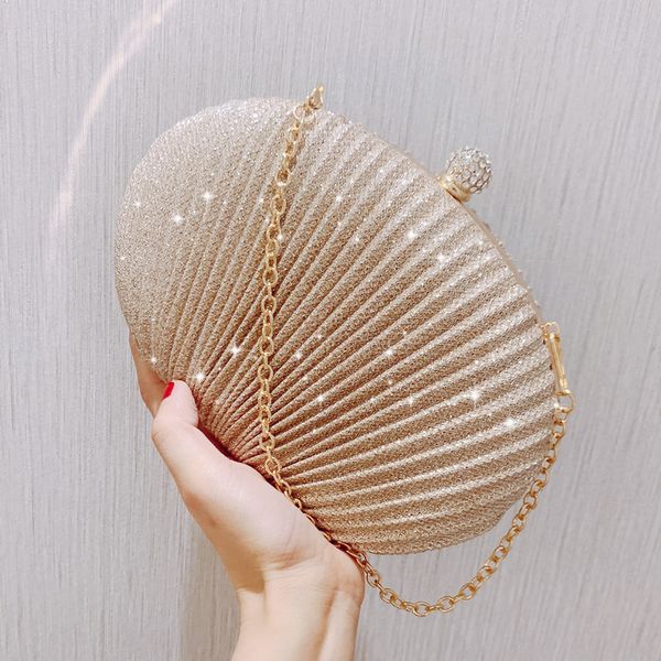 diamonds sequins shell clutch bag clip chain women shoulder bags gold silver lady evening bag small party purse
diamonds sequins shell clutch bag clip chain women shoulder bags gold silver lady evening bag small party purse