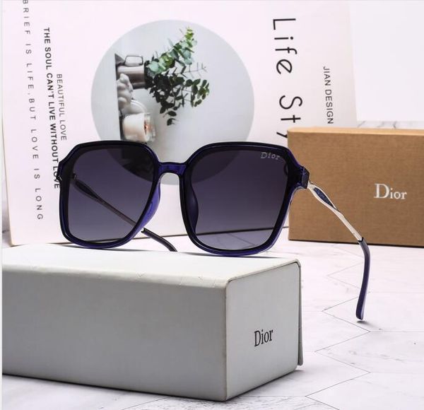 mascot classic for men popular designer sunglasses retro vintage shiny gold summer style laser gold plated uv400 eyewear come with case 0936, White;black
mascot classic for men popular designer sunglasses retro vintage shiny gold summer style laser gold plated uv400 eyewear come with case 0936, White;black