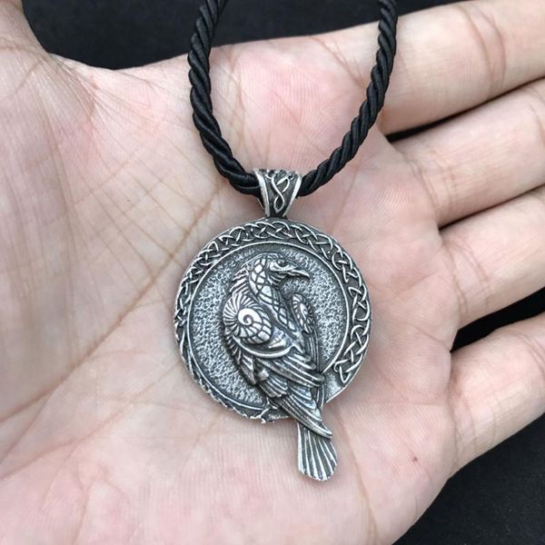 craft bird men necklace raven pendant norse talisman durable casual crow cool gifts accessories fashion jewelry zinc alloy, Silver
craft bird men necklace raven pendant norse talisman durable casual crow cool gifts accessories fashion jewelry zinc alloy, Silver