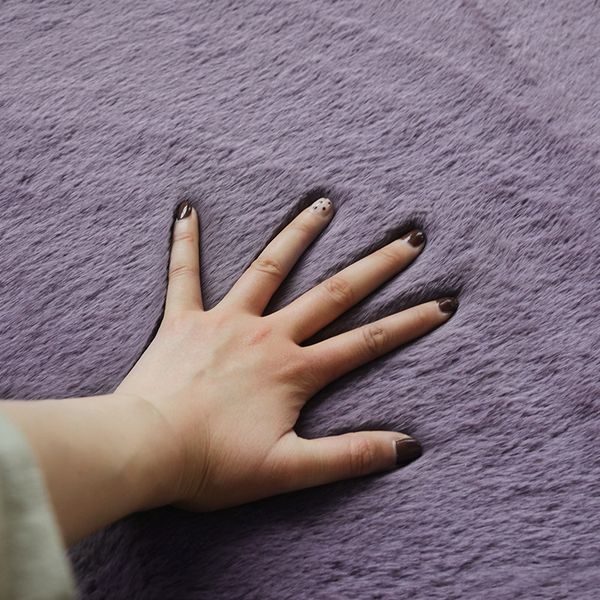 cross-border ins long wool carpet living room bedroom imitation rabbit fur floor mat carpet bedside mat can be customized
cross-border ins long wool carpet living room bedroom imitation rabbit fur floor mat carpet bedside mat can be customized