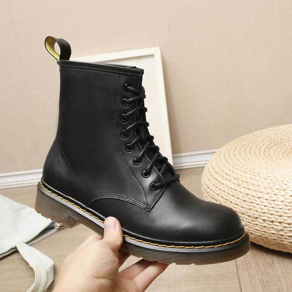 new luxury fashion wild classic martin boots brown rubber sole 100% genuine leather shoes shoes size35-40 original packaging, Black
new luxury fashion wild classic martin boots brown rubber sole 100% genuine leather shoes shoes size35-40 original packaging, Black