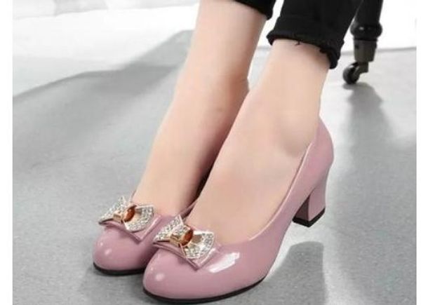 2020 women's shoes in spring and autumn with new style high heel coarse heel pointed end bowknot@5101, Black
2020 women's shoes in spring and autumn with new style high heel coarse heel pointed end bowknot@5101, Black