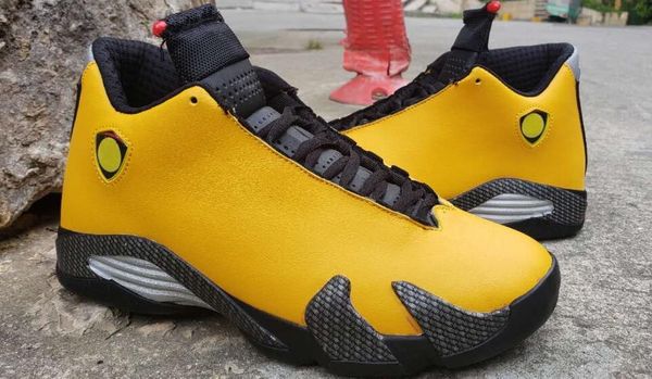 2020 new arrival 14s black orange men leather wholesale outdoor shoes shoes size 40-47 
2020 new arrival 14s black orange men leather wholesale outdoor shoes shoes size 40-47