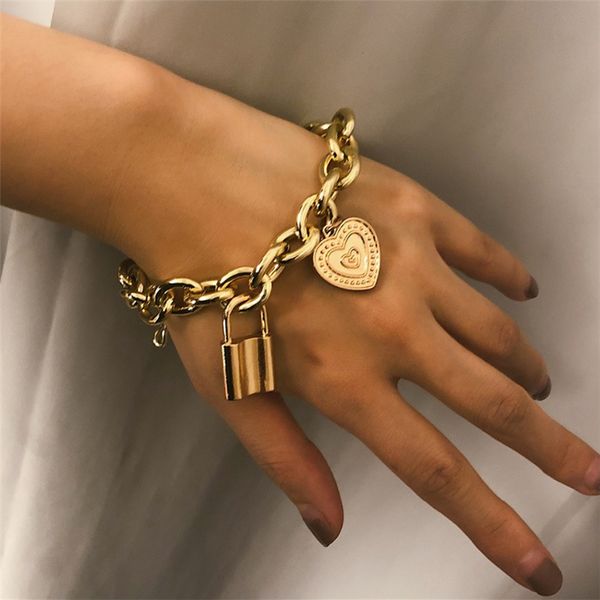 2019 fashion lover's lock pendant bangle bracelets alloy carved heart thivk chain bracelet couple jewelry gif, Golden;silver
2019 fashion lover's lock pendant bangle bracelets alloy carved heart thivk chain bracelet couple jewelry gif, Golden;silver