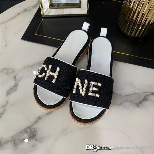spring/summer 2020 new slippers ladies classic gauze worsted cloth platform slippers with a heel height of 4.5 cm size 35-40, Black
spring/summer 2020 new slippers ladies classic gauze worsted cloth platform slippers with a heel height of 4.5 cm size 35-40, Black